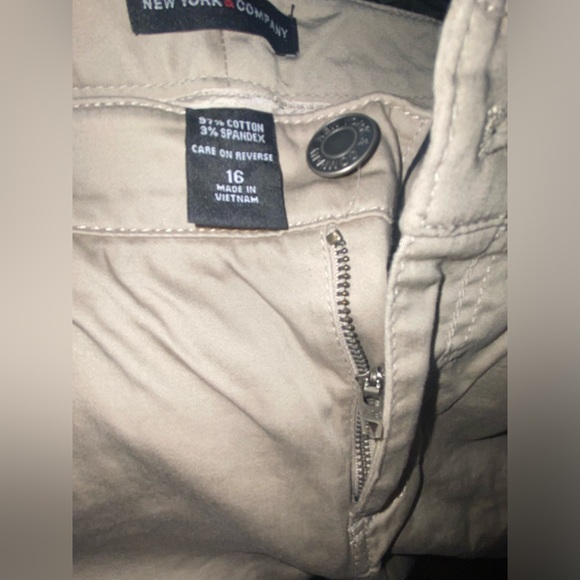 Lot of 4 dress pants Size 16 & 16P - Picture 13 of 16